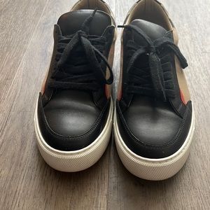 Burberry Sneakers